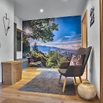 Apartment Geiger *